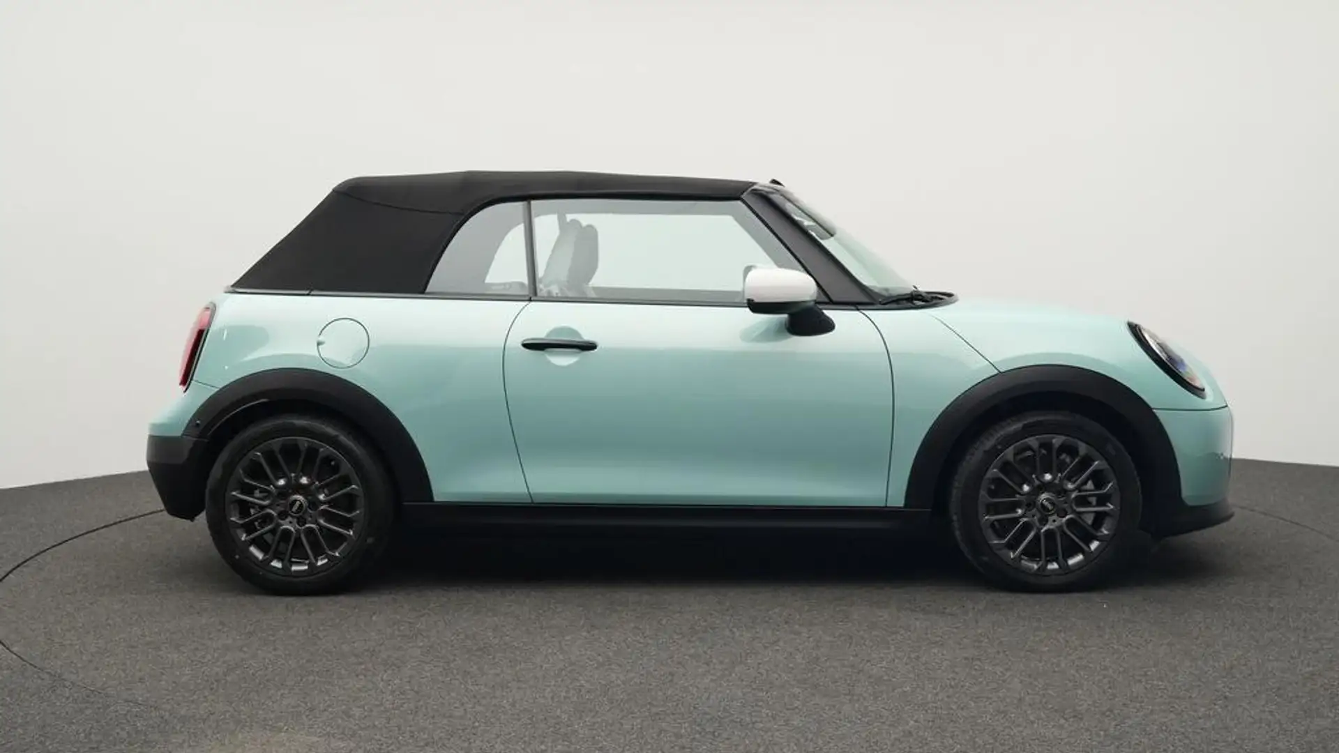 MINI Cooper C Cabrio Classic Trim Grün - 2