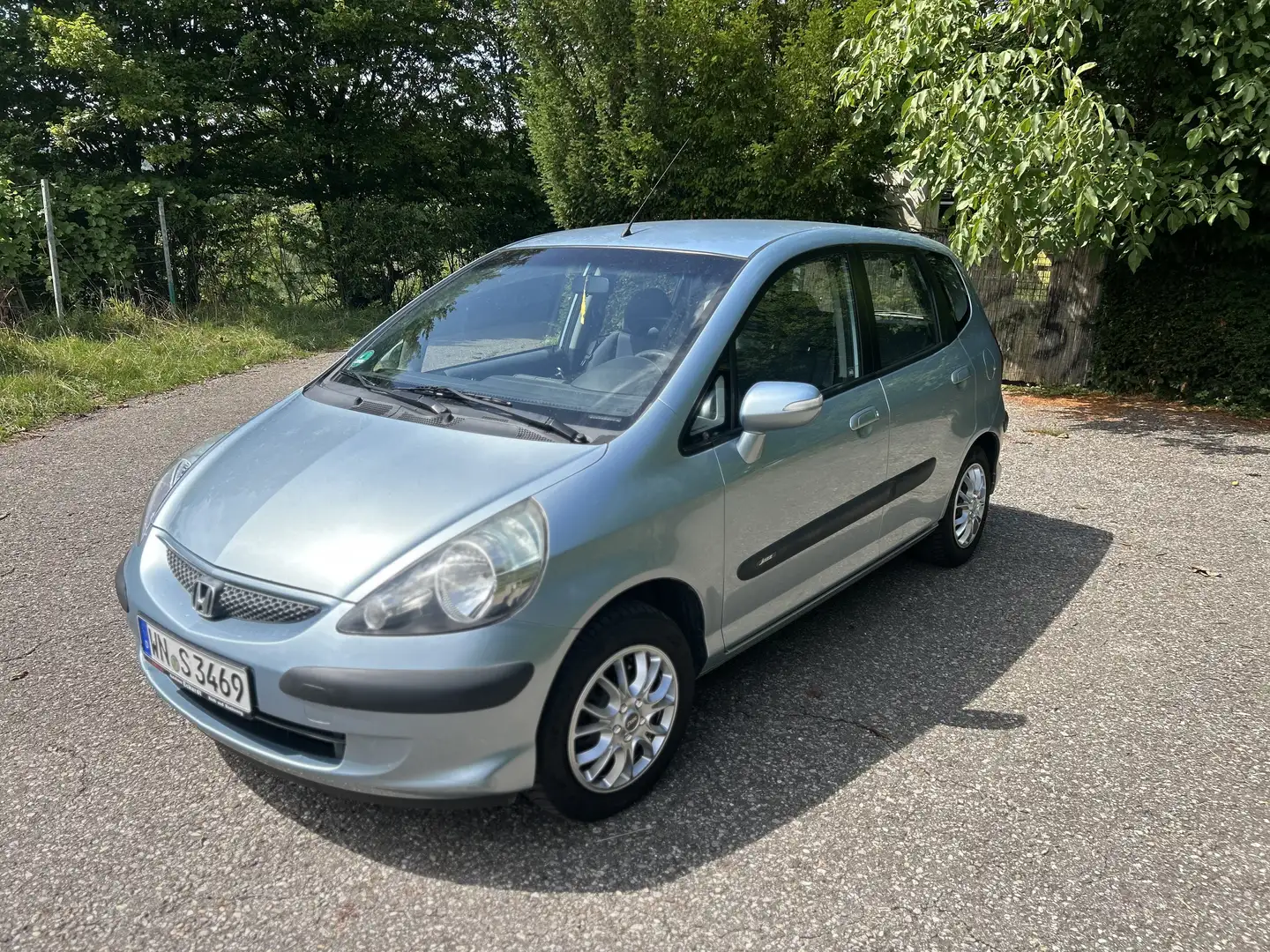Honda Jazz 1.3 CVT-Automatik Modrá - 1