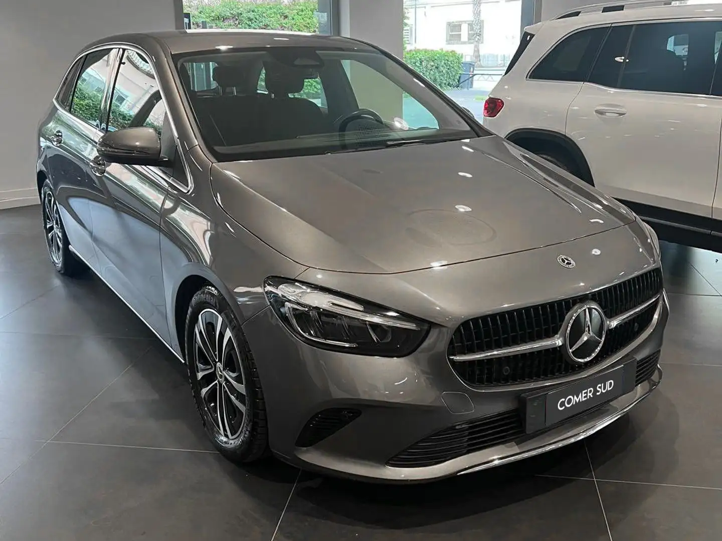 Mercedes-Benz B 180 180 d Progressive Advanced Plus auto Gris - 2