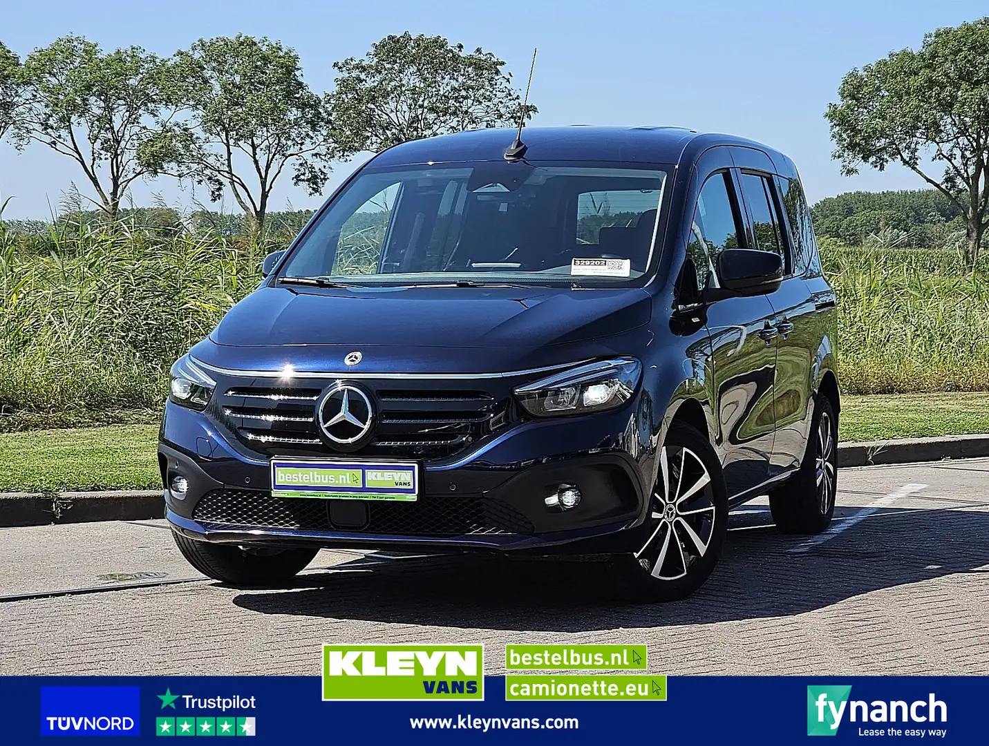 Mercedes-Benz EQT L1 LED 278KM WLTP! Blau - 1