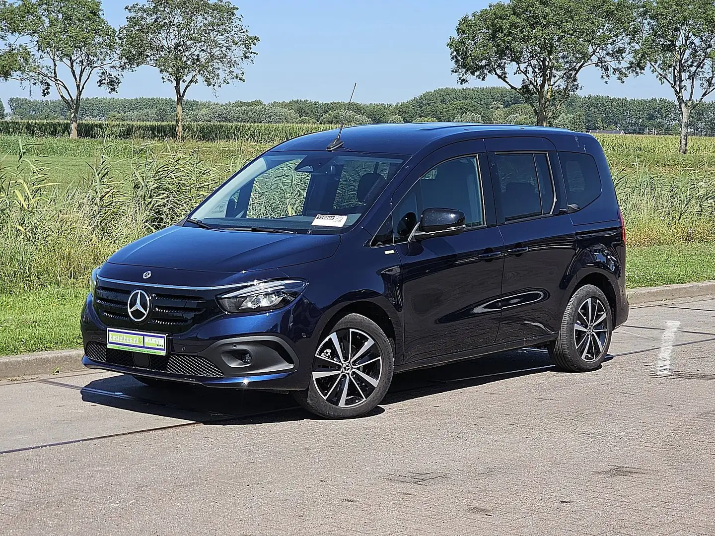Mercedes-Benz EQT L1 LED 278KM WLTP! Blau - 2