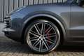 Porsche Cayenne 3.0 E-Hybrid|Dealer ondh.|Sportchrono|477 PK Grau - thumbnail 11