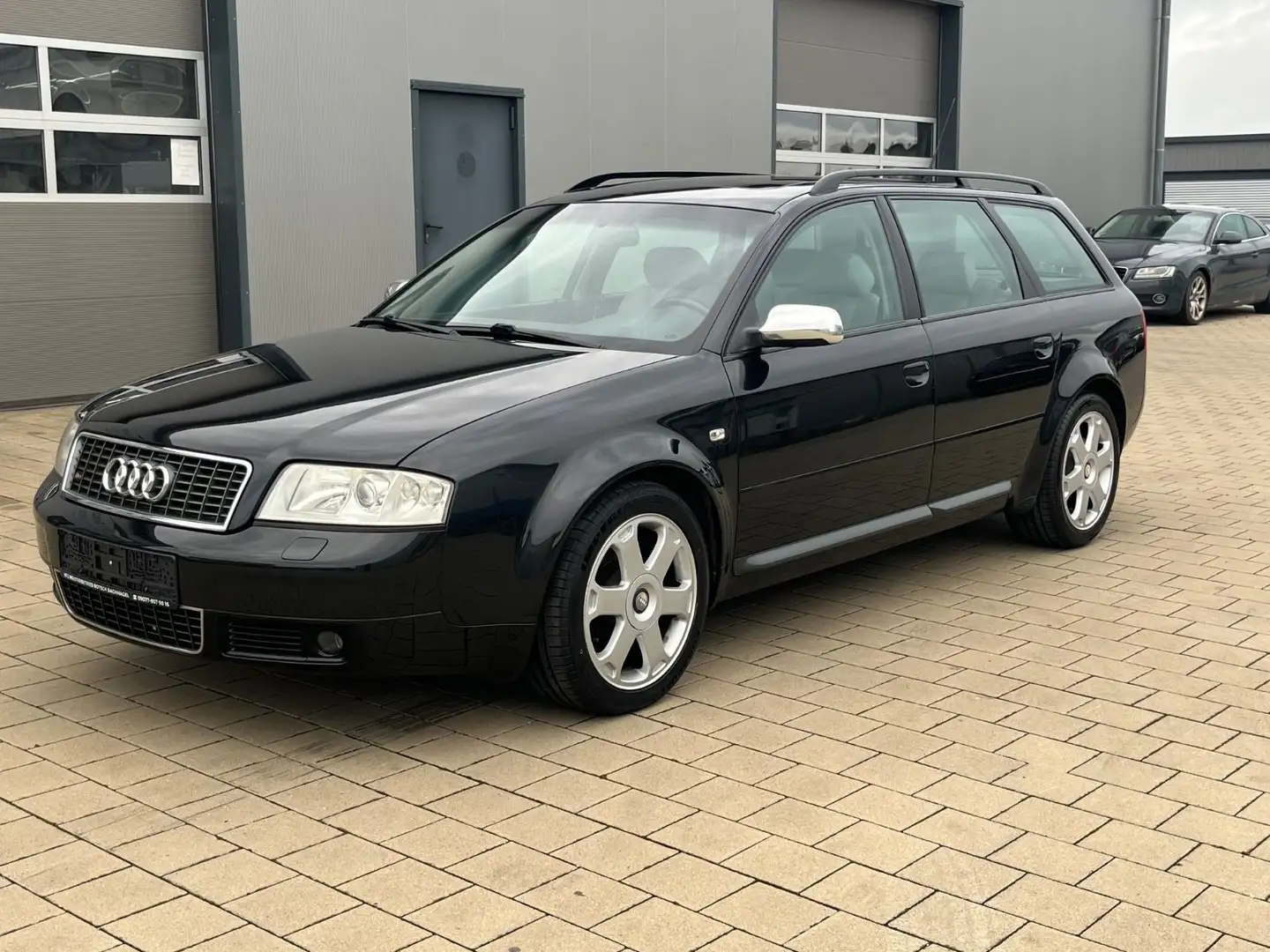 Audi S6 4.2 quattro Avant Getriebe inst.TÜV NEU Schwarz - 1