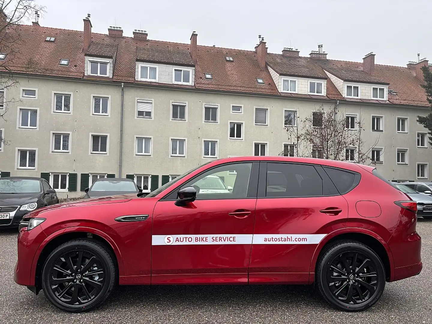 Mazda CX-60 2.5L e-SKYACTIV PHEV AWD HOMURA PLUS Aut. AUTO ... Červená - 2