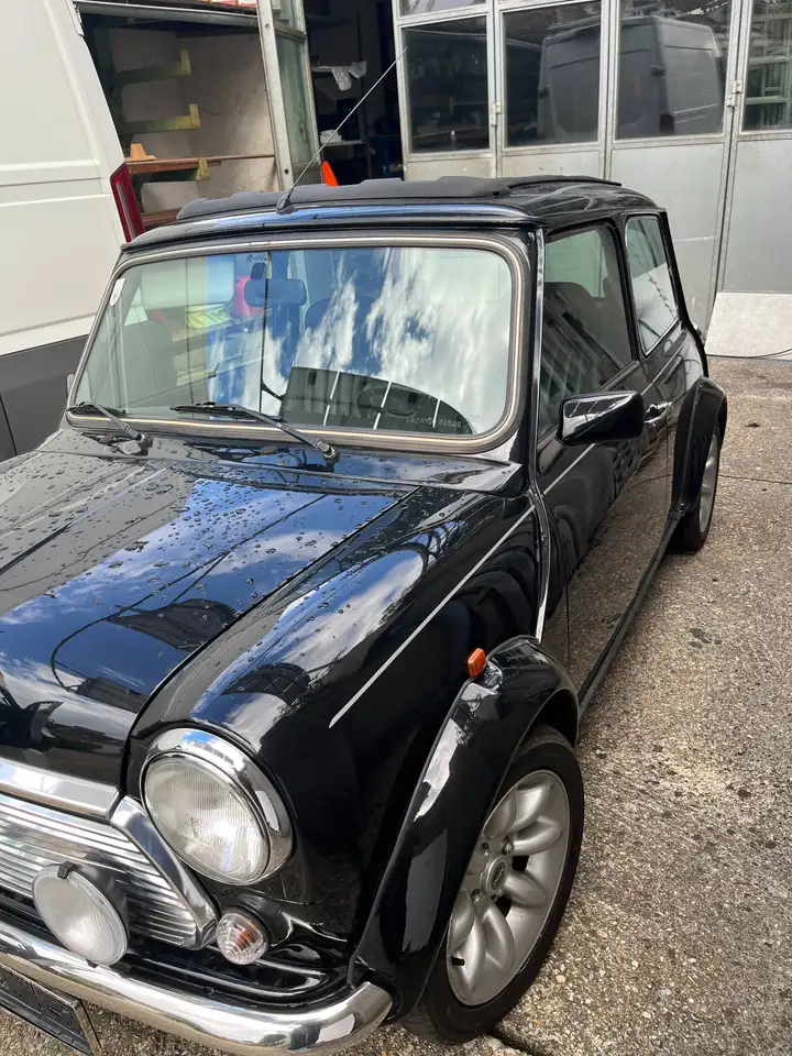 MINI 1.3i Sport 40th Edition, foto 2