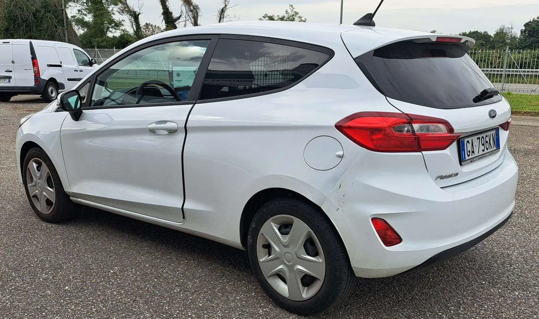 Ford Fiesta Fiesta VAN 1.5 TDCI PREZZO+IVA22% Blanc - 2