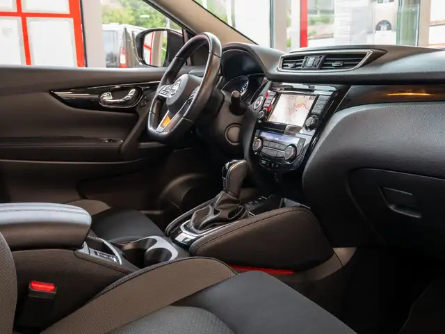 Nissan Qashqai view 19