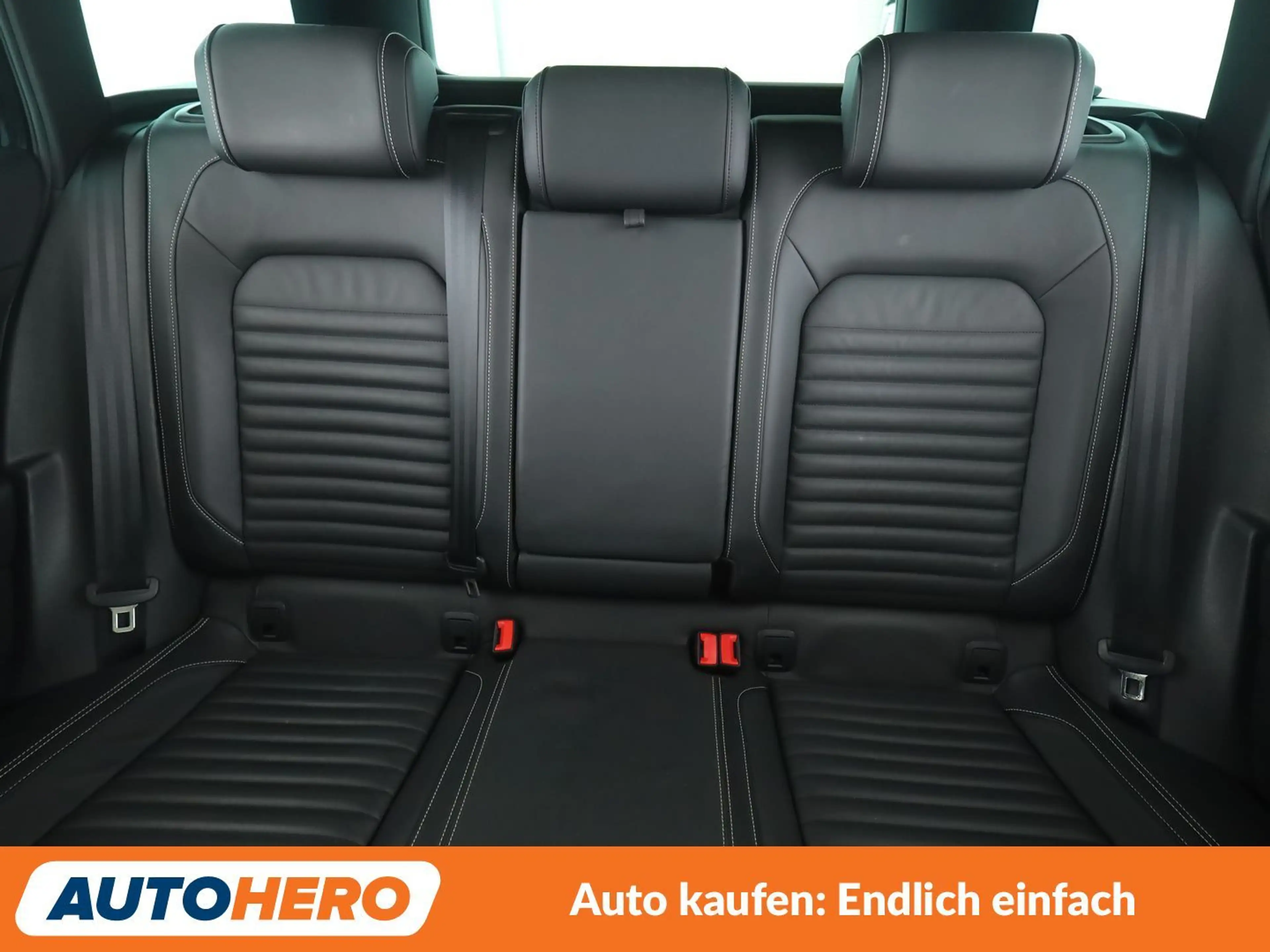 Volkswagen Passat Alltrack 2.0 TDI 4Motion Aut.*NAVI*HUD* — photo 15