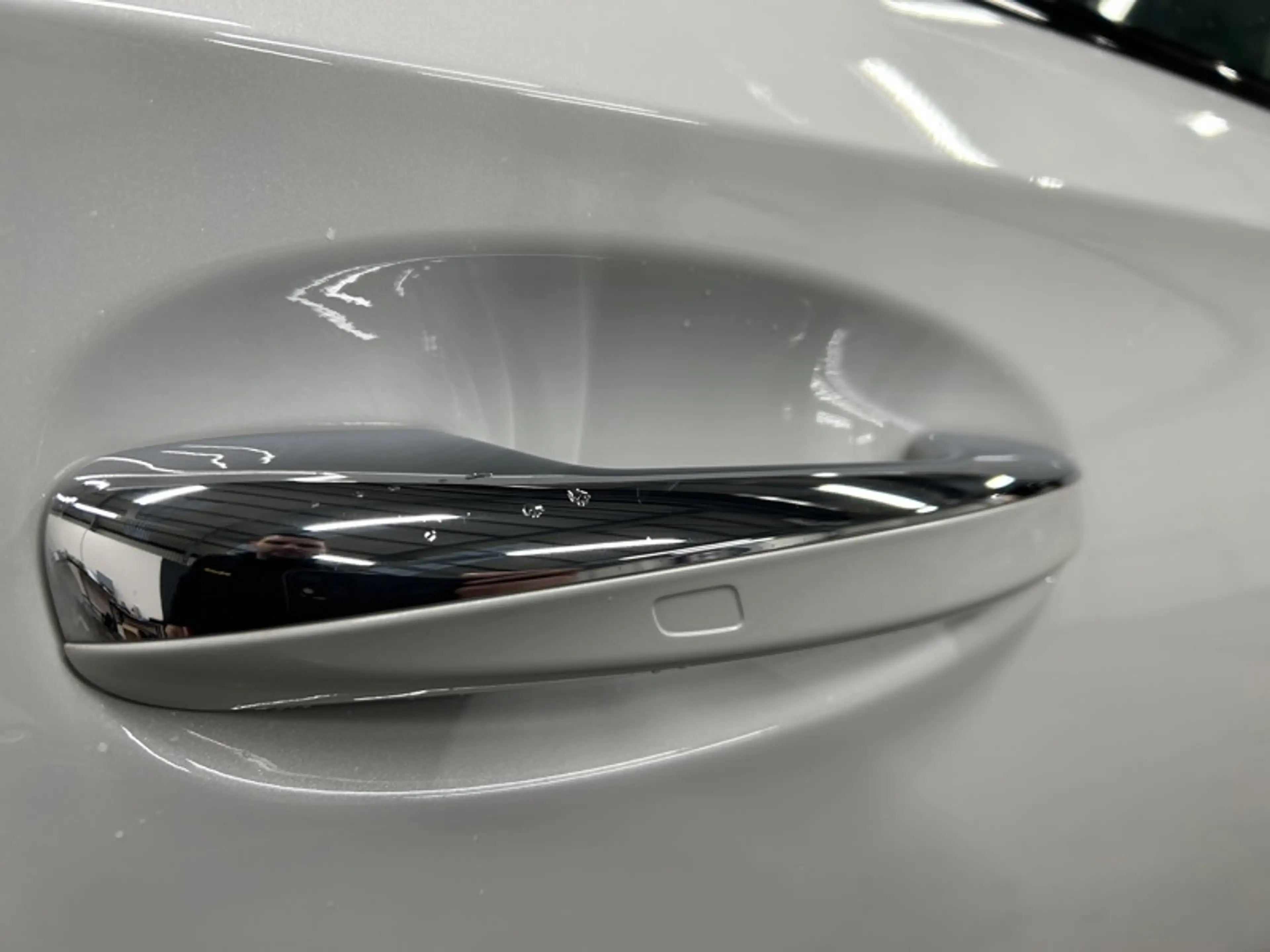 Mercedes-Benz A 250 e Berline AMG Pack Night — photo 11