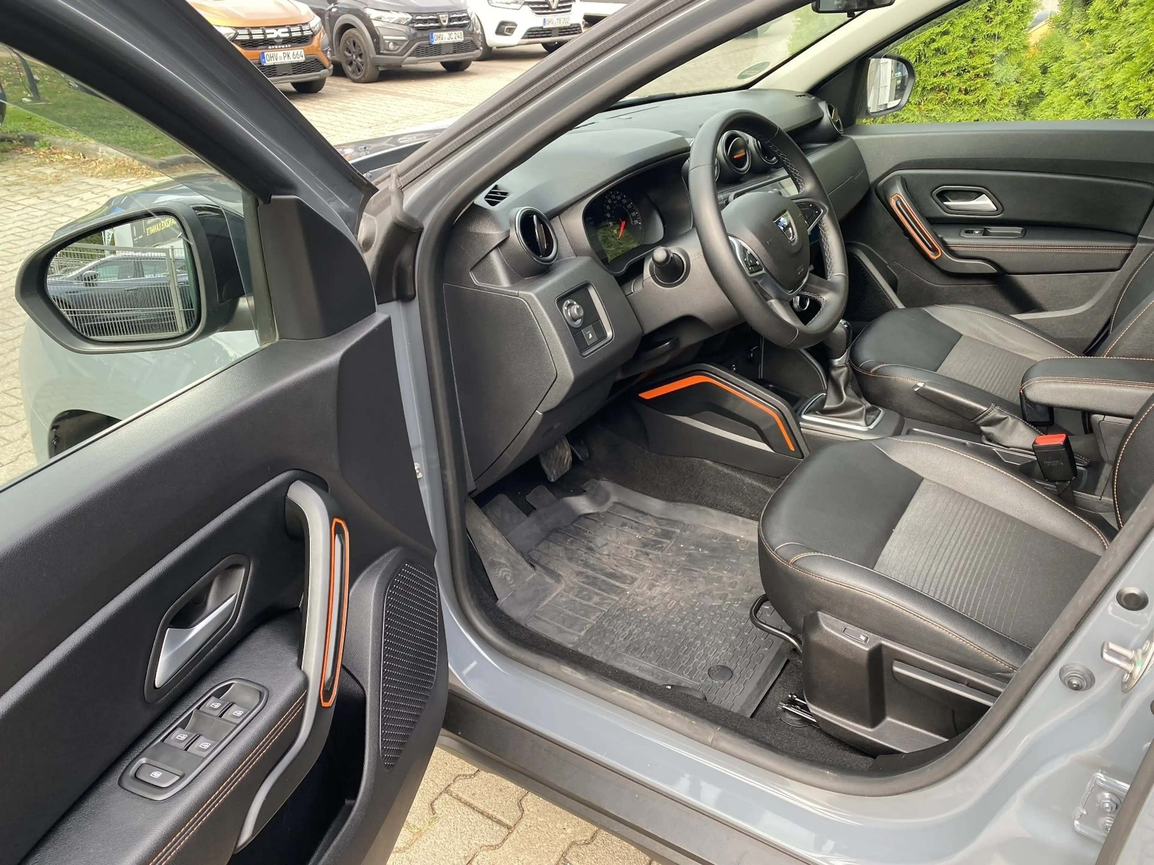 Dacia Duster Sondermodell Extreme — photo 10
