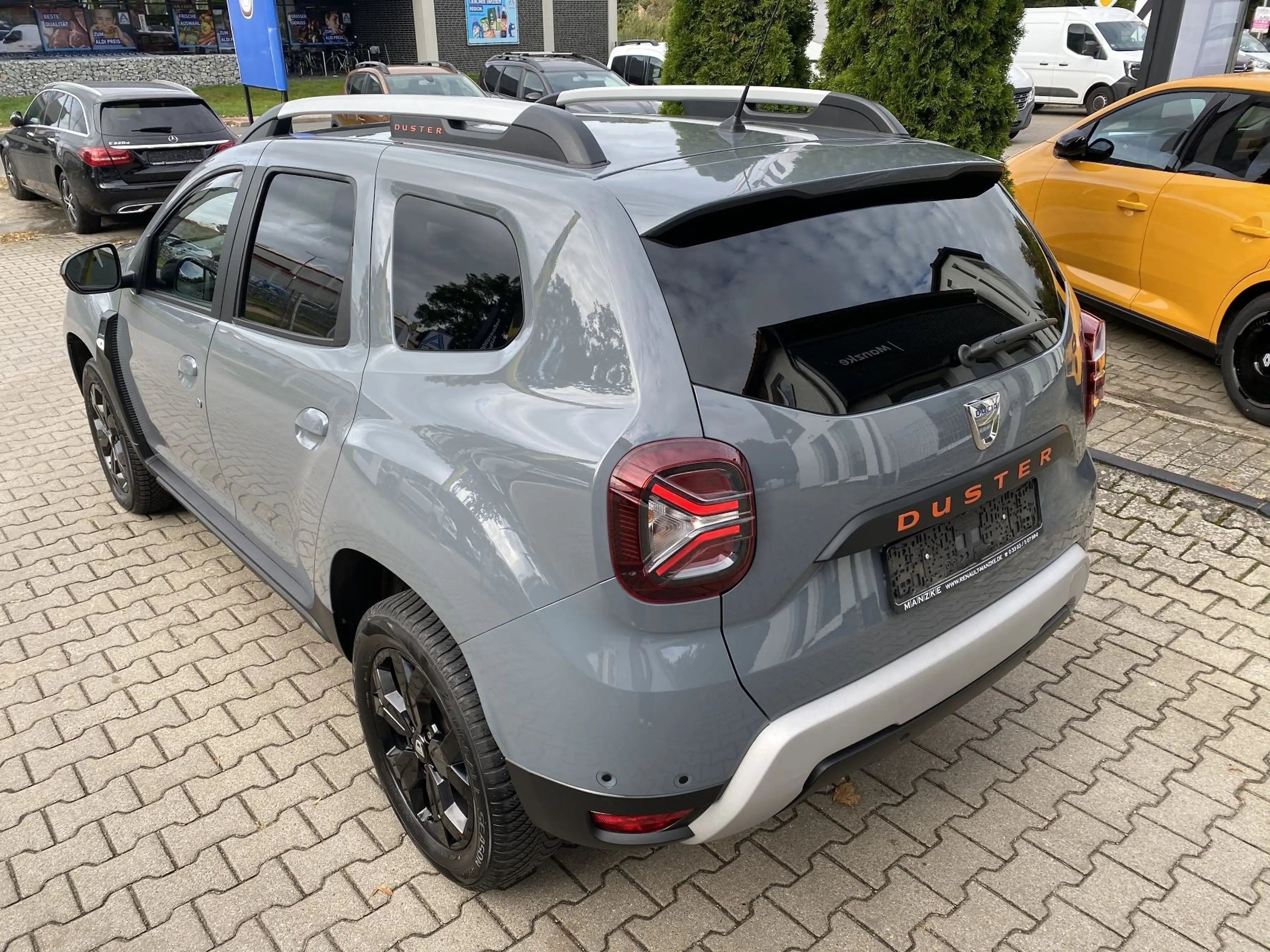 Dacia Duster Sondermodell Extreme — photo 6