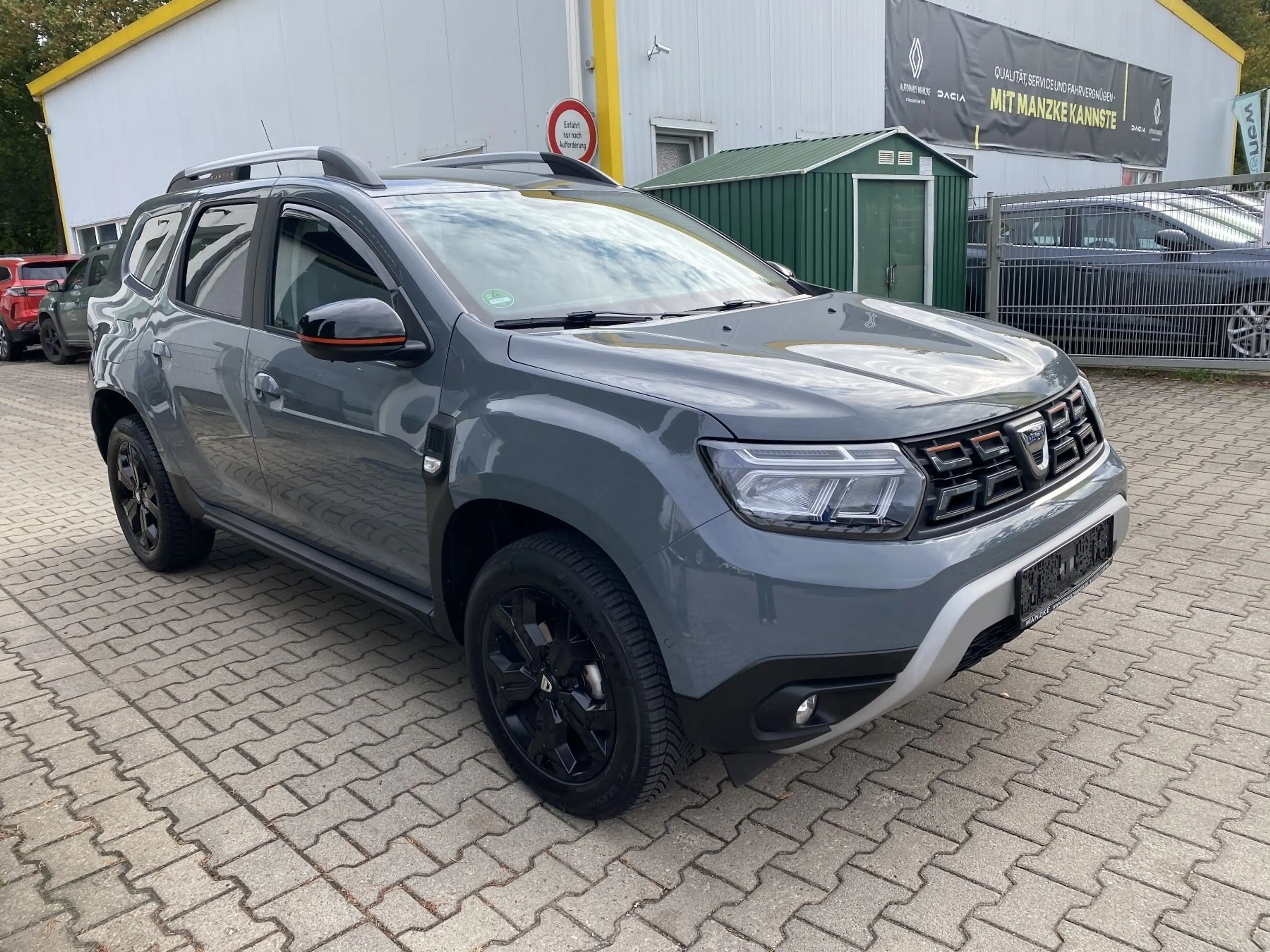 Dacia Duster Sondermodell Extreme — photo 3