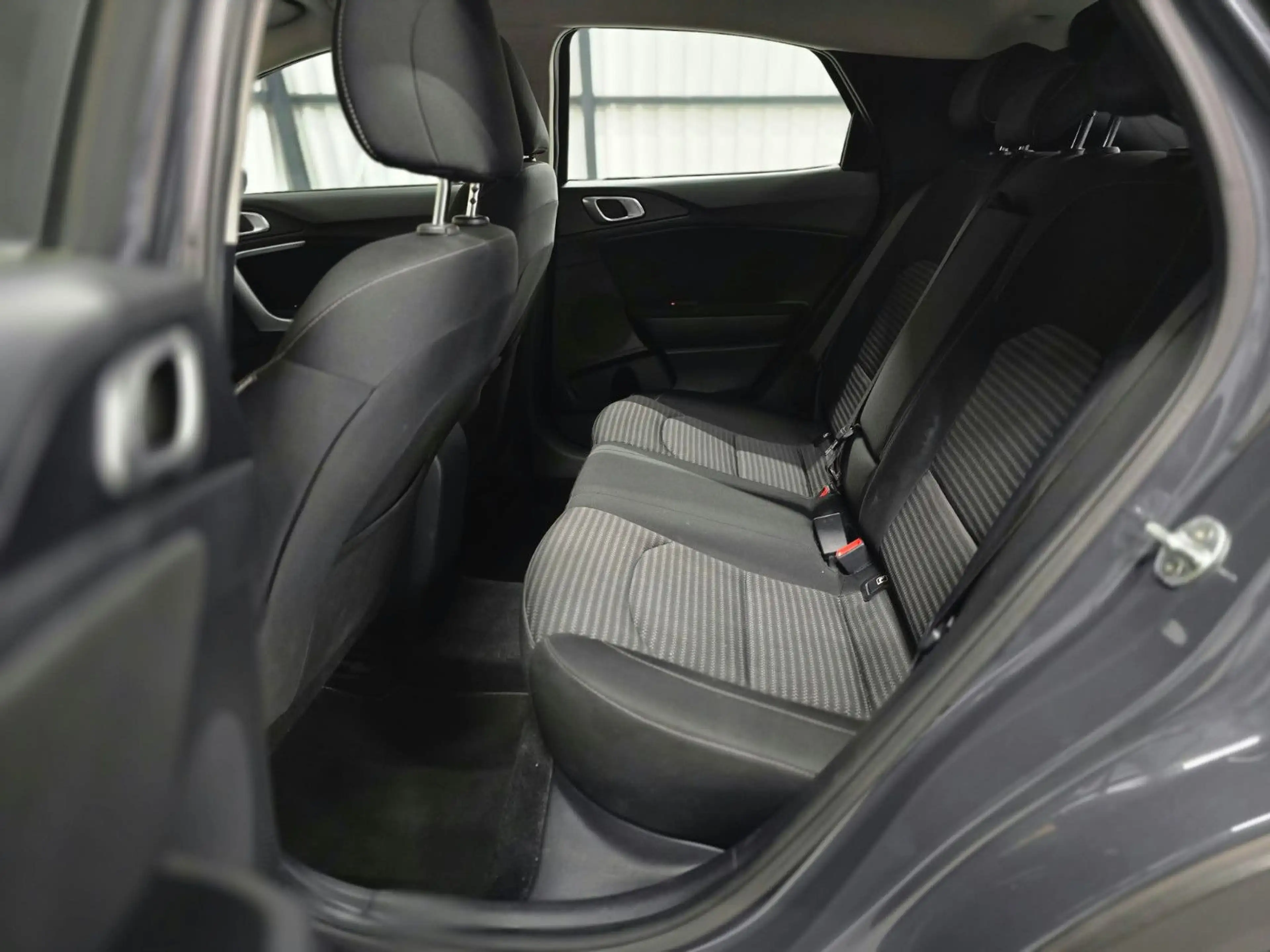 Kia XCeed Edition 7/LED/1.Hd/Navi/TÜV-NEU/Garantie — photo 15