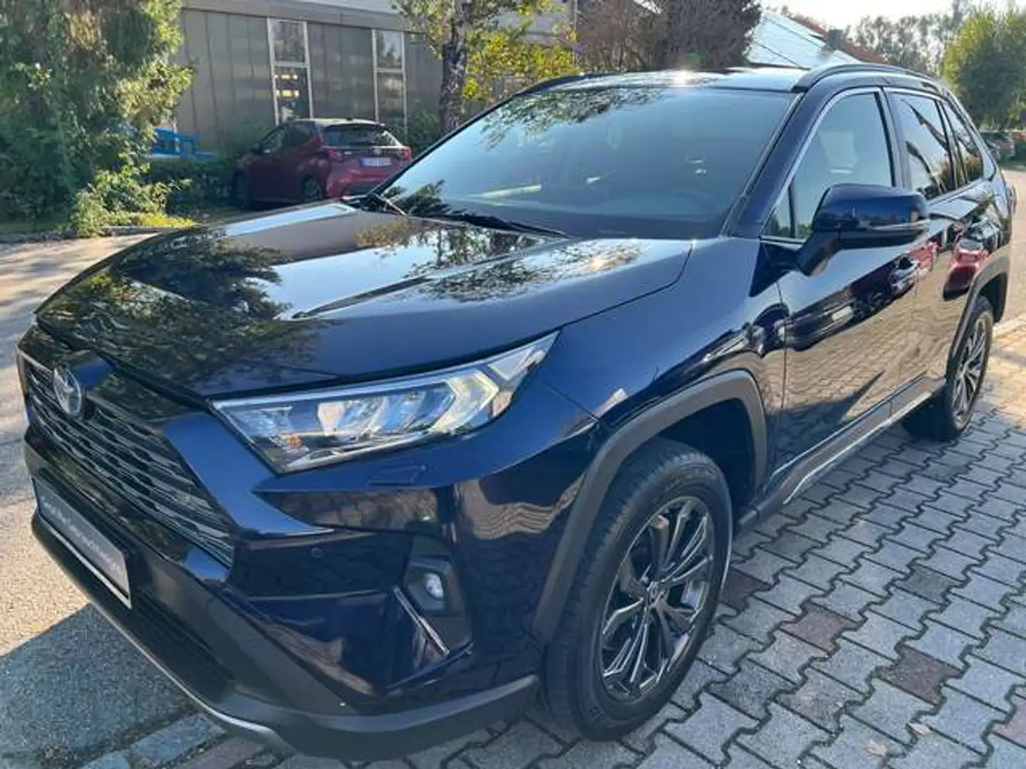 Toyota RAV 4 2.5 Hybrid Team D 4x4 *AHK *Webasto Blau - 2