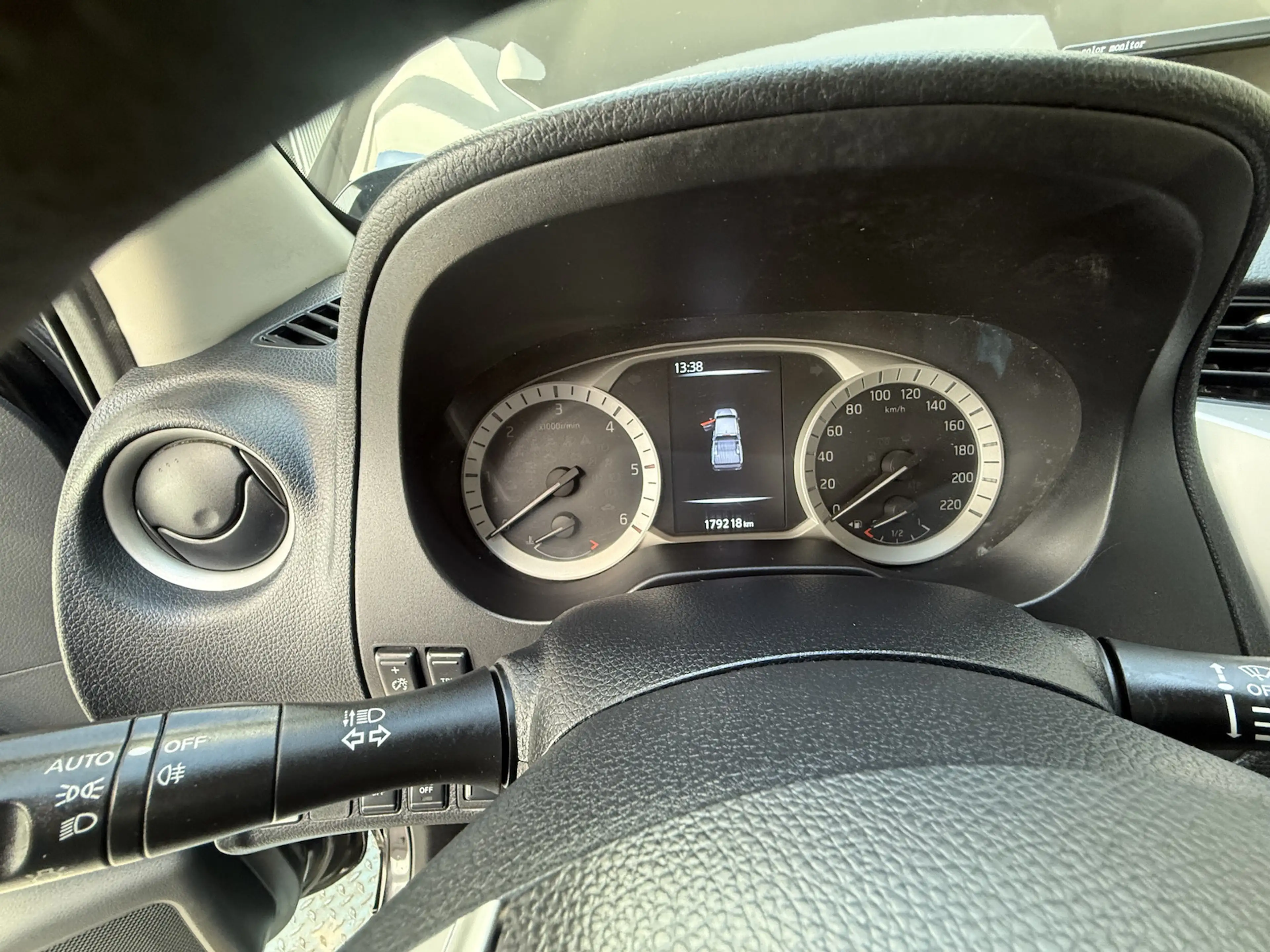 Nissan NP300 Acenta King Cab 4x4 Netto 10500.- — photo 11