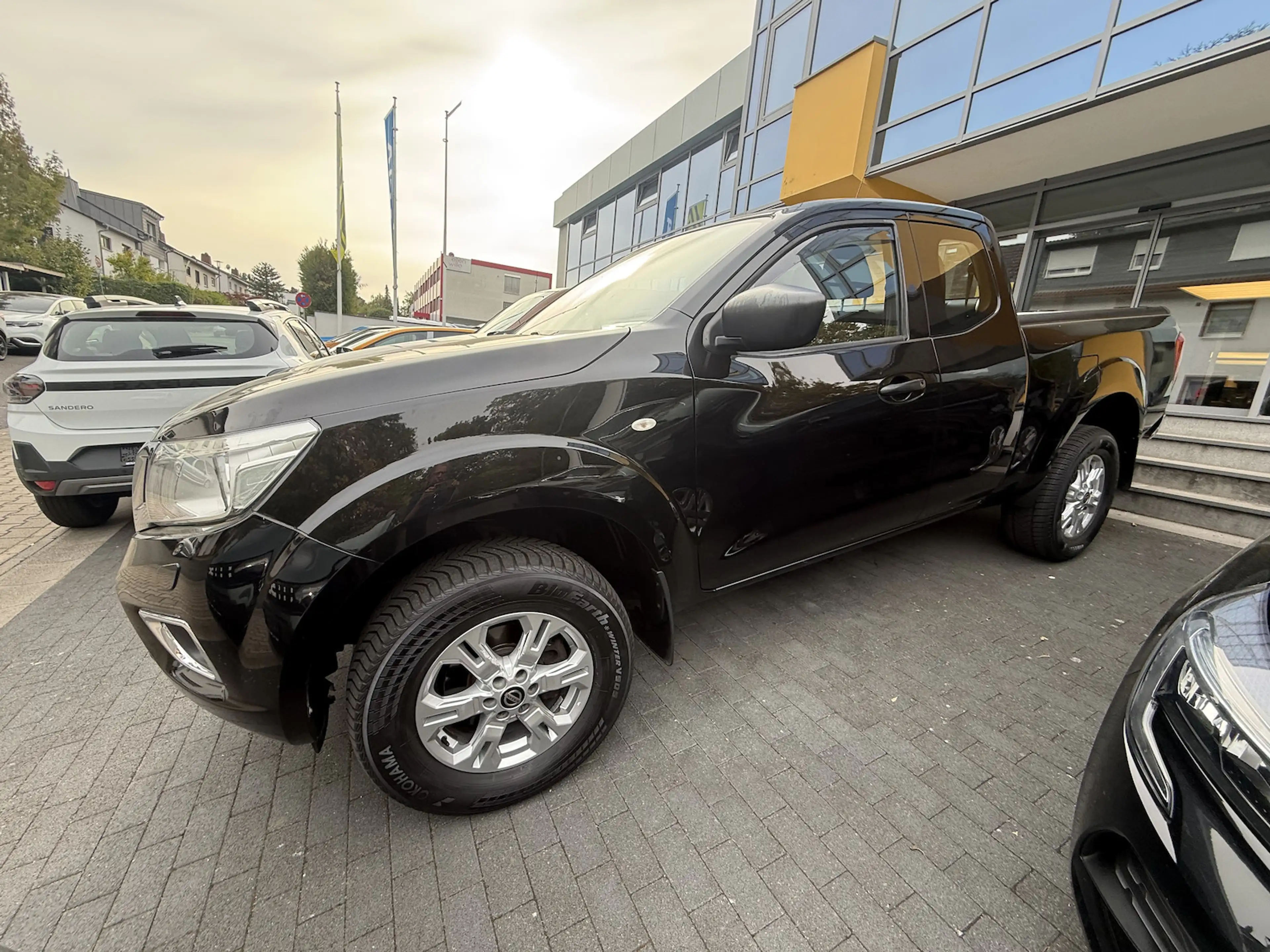 Nissan NP300 Acenta King Cab 4x4 Netto 10500.- — photo 2