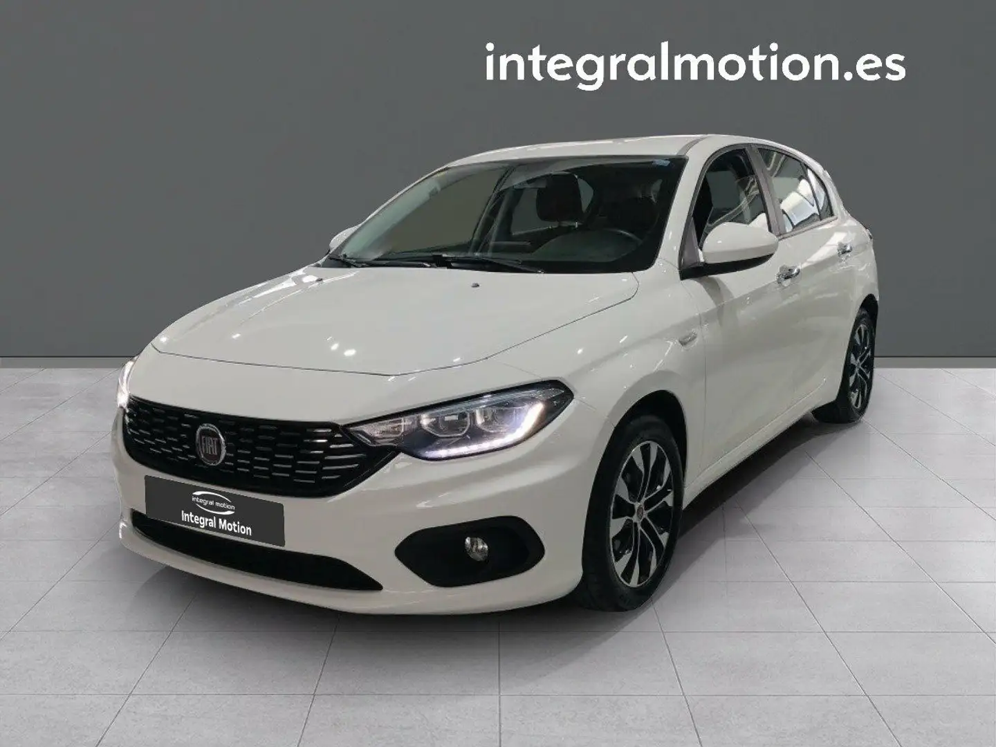 Fiat Tipo 1.4 T-Jet Lounge Blanco - 1