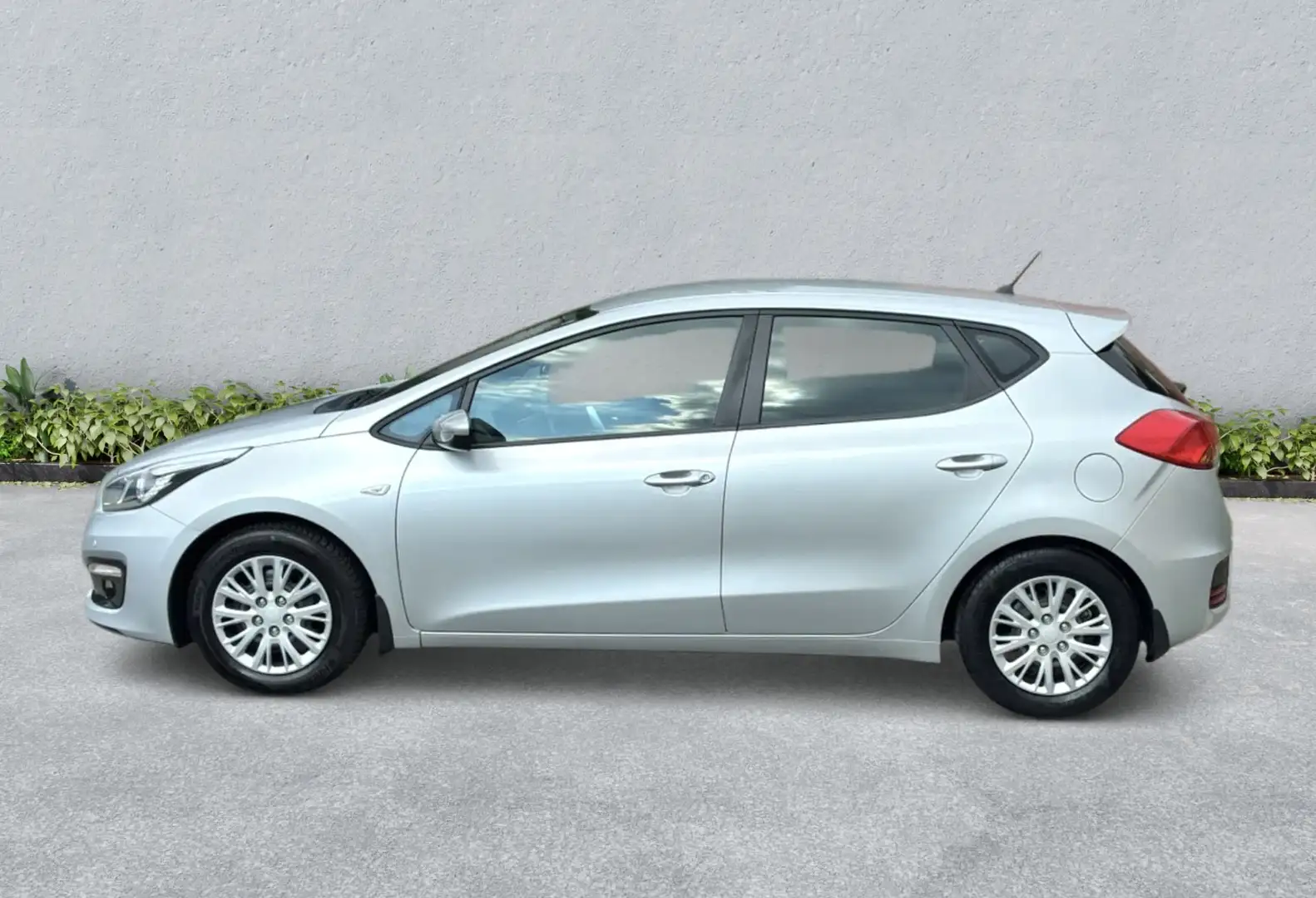 Kia Ceed / cee'd 1.4 100 ch Motion - 2