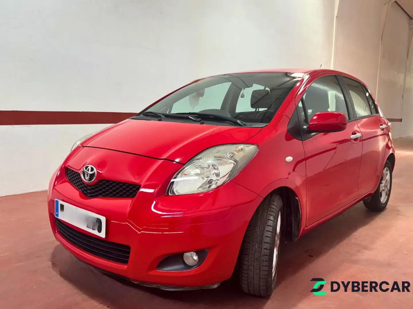 Toyota Yaris 1.3 VVT-i TS Rojo - 1