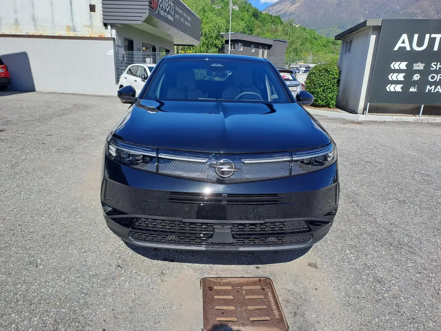 Opel Grandland NUOVA OPEL GRANDLAND GS 145CV Noir - 1