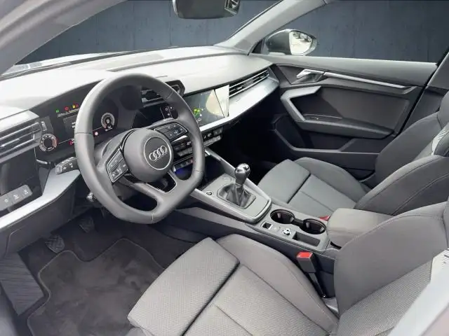 Audi A3 view 9
