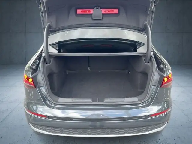 Audi A3 view 13