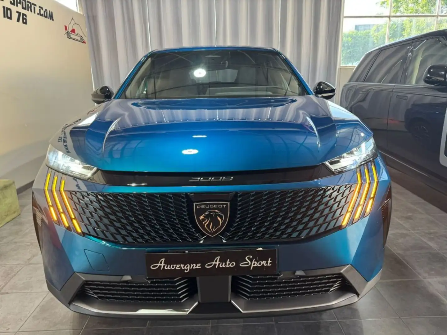 Peugeot 3008 HYBRID 145 e-DCS6 ALLURE Blauw - 2