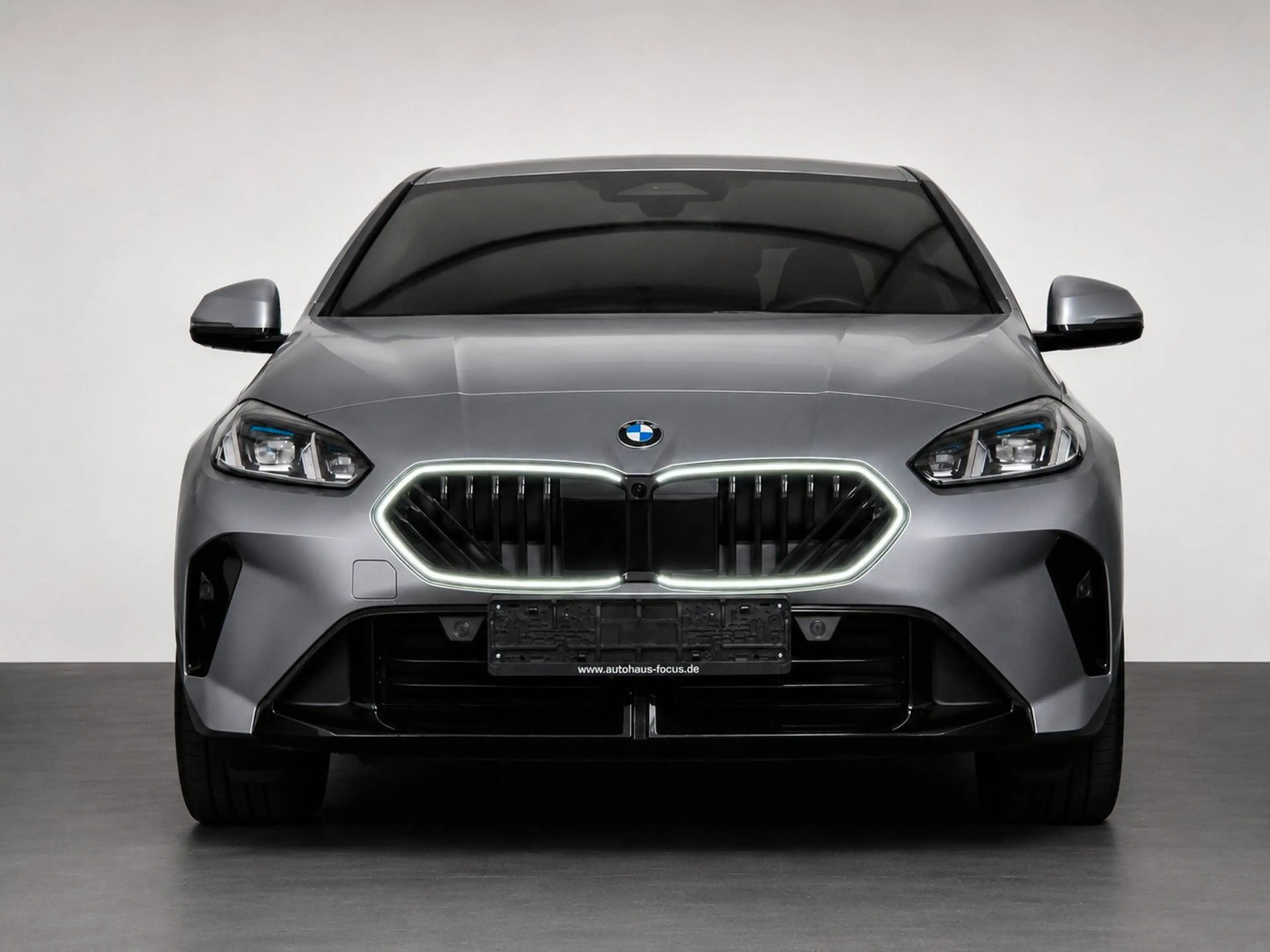 BMW 220 i Gran Coupe M SPORT PANO ACC HUD H&K 360°19" — photo 7