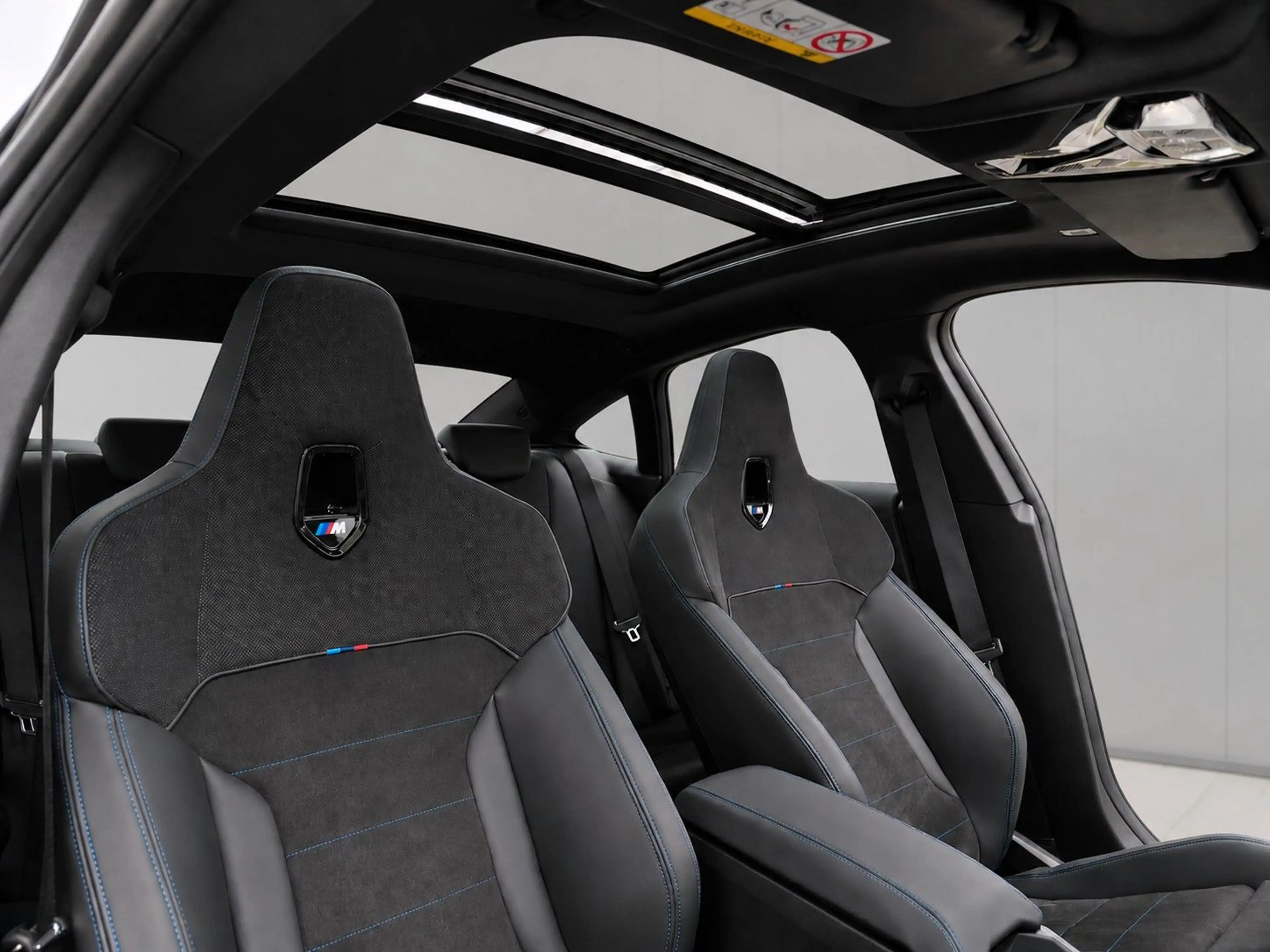 BMW 220 i Gran Coupe M SPORT PANO ACC HUD H&K 360°19" — photo 10