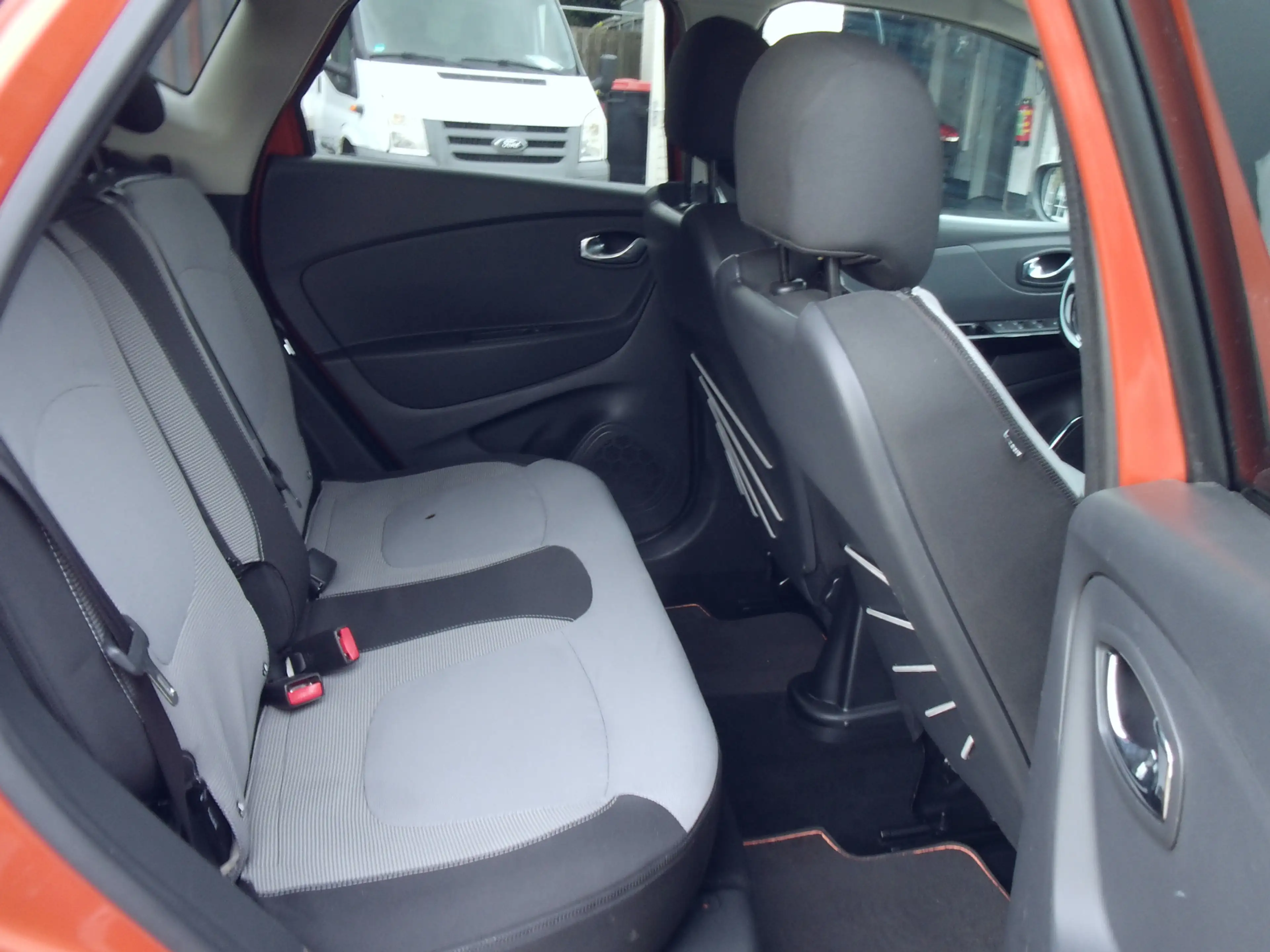 Renault Captur 0.9 TCe Dynamique — photo 21