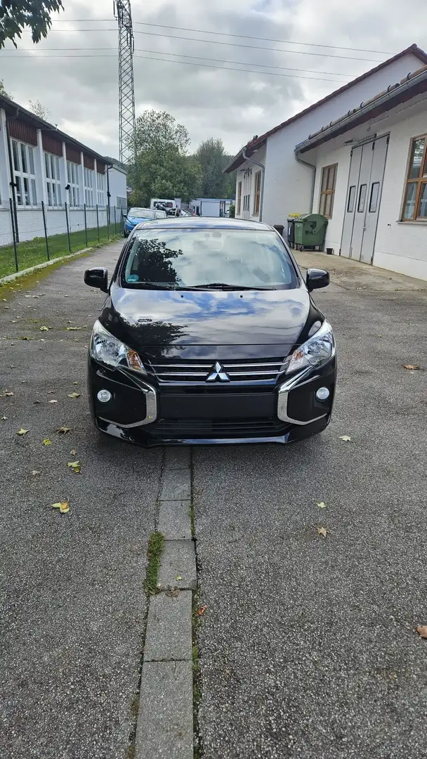 Mitsubishi Space Star Basis Schwarz - 1