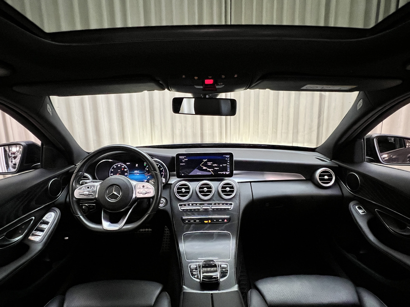Mercedes-Benz C 180 *AMG* Panoramadak / Leder / Camera / LED High Perf — photo 2