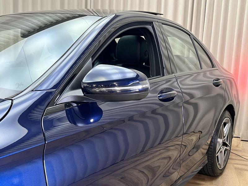 Mercedes-Benz C 180 *AMG* Panoramadak / Leder / Camera / LED High Perf — photo 24