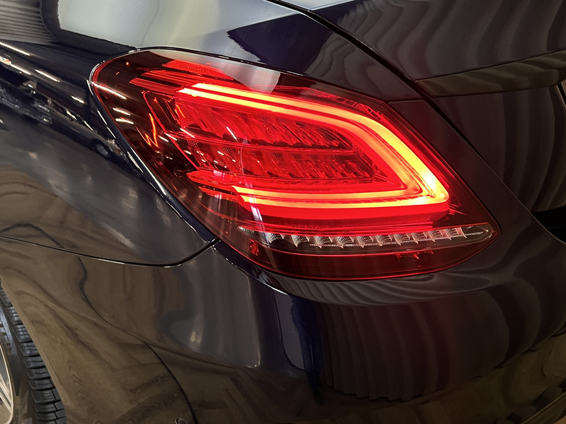 Mercedes-Benz C 180 *AMG* Panoramadak / Leder / Camera / LED High Perf — photo 25