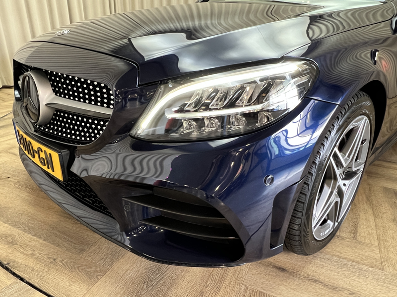 Mercedes-Benz C 180 *AMG* Panoramadak / Leder / Camera / LED High Perf — photo 21
