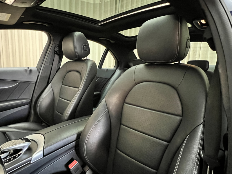 Mercedes-Benz C 180 *AMG* Panoramadak / Leder / Camera / LED High Perf — photo 16