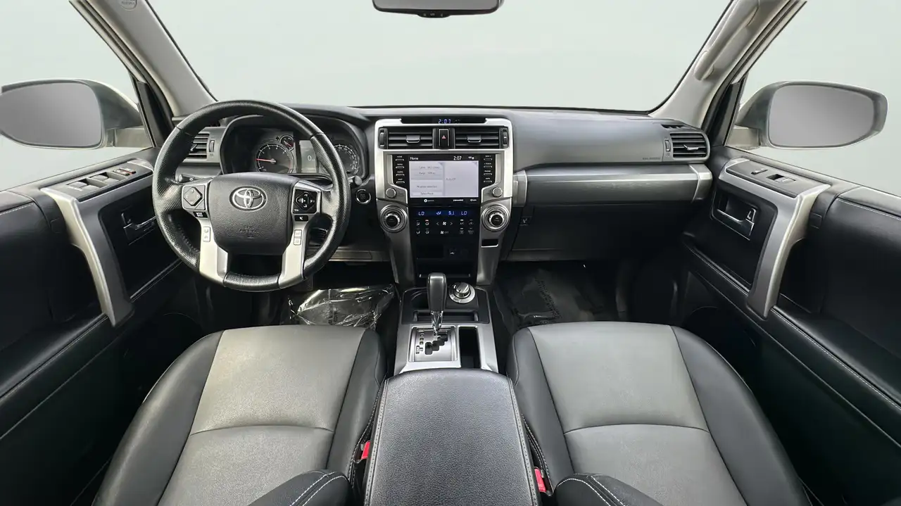 Toyota 4-Runner снимка Toyota 4-Runner