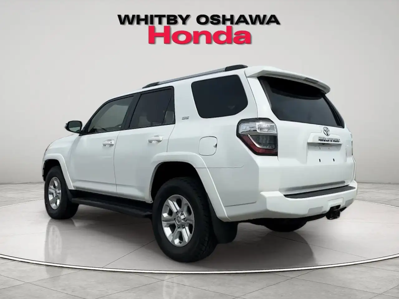 Toyota 4-Runner снимка Toyota 4-Runner