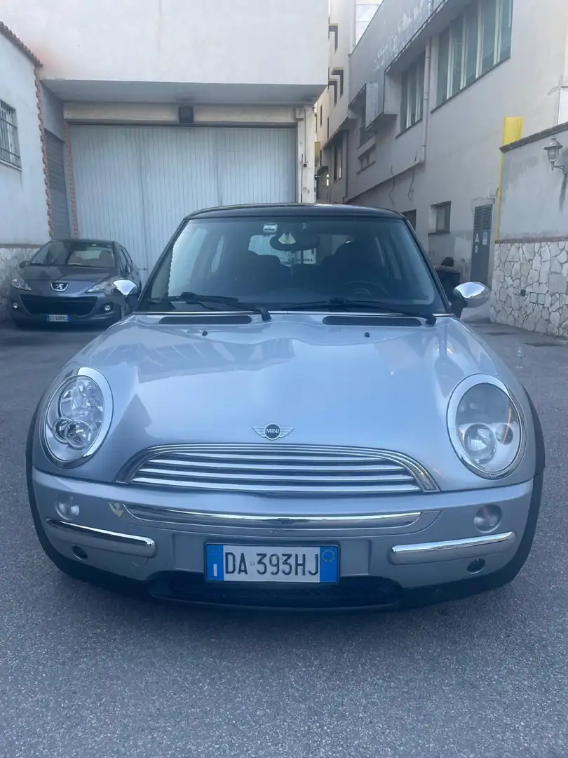 MINI One D 1.4 De Luxe 88cv Чёрный - 2