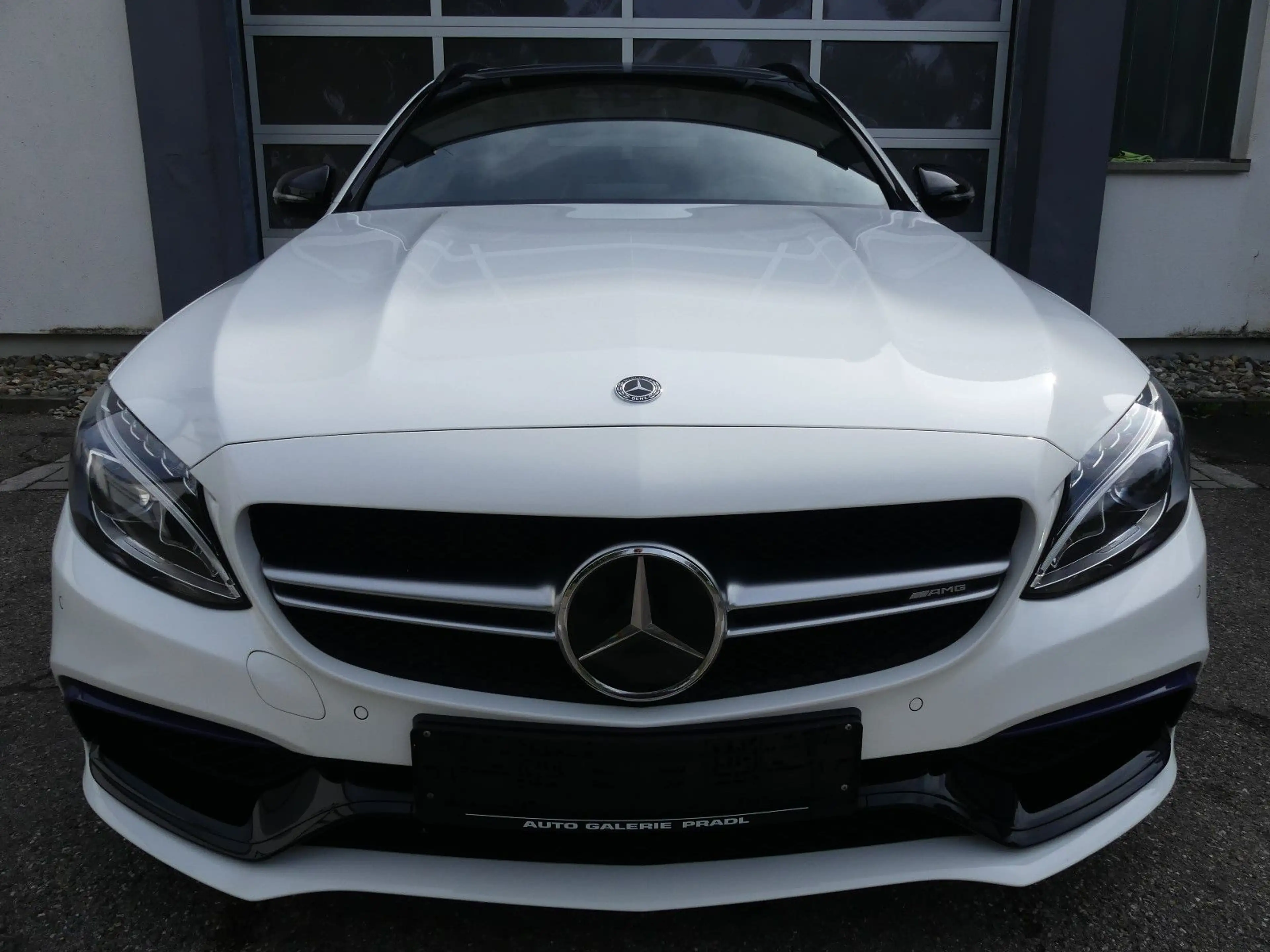 Mercedes-Benz C 63 AMG C 63 T AMG Perf.AGA/Pano/Burmester/Kamera/Night — photo 2