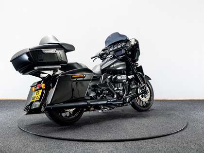 Harley-Davidson Street Glide FLHXS Special Vivid Black