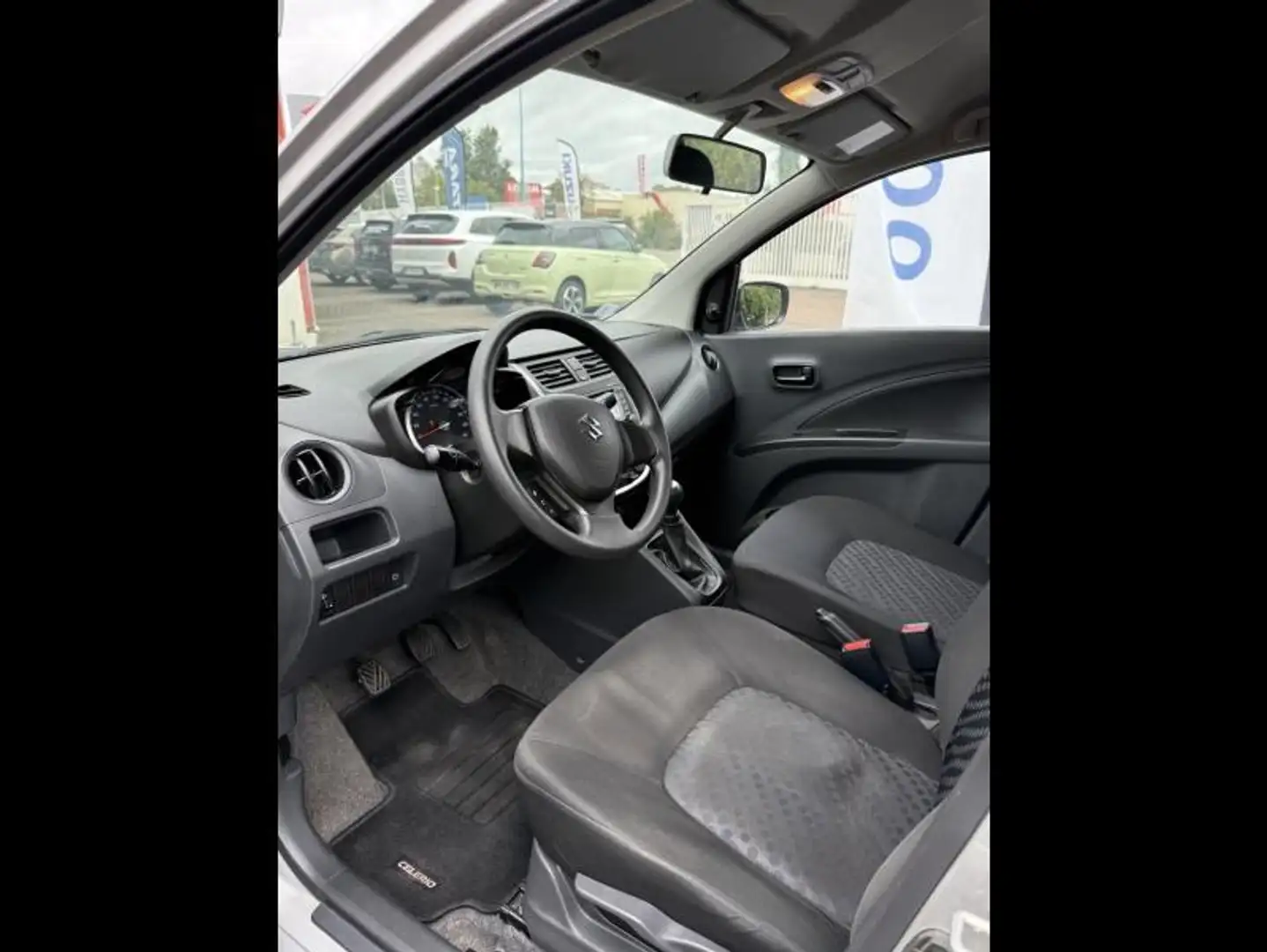 Suzuki Celerio 1.0 Privilège Silber - 2