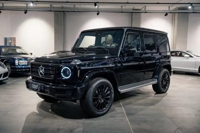 Mercedes-Benz G 400