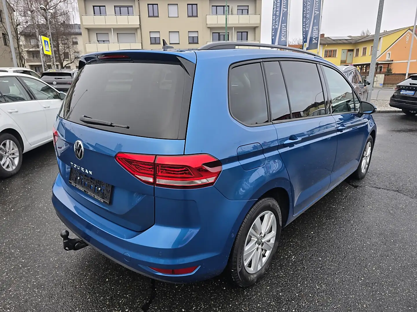 Volkswagen Touran Comfortline 2,0 TDI Blau - 2