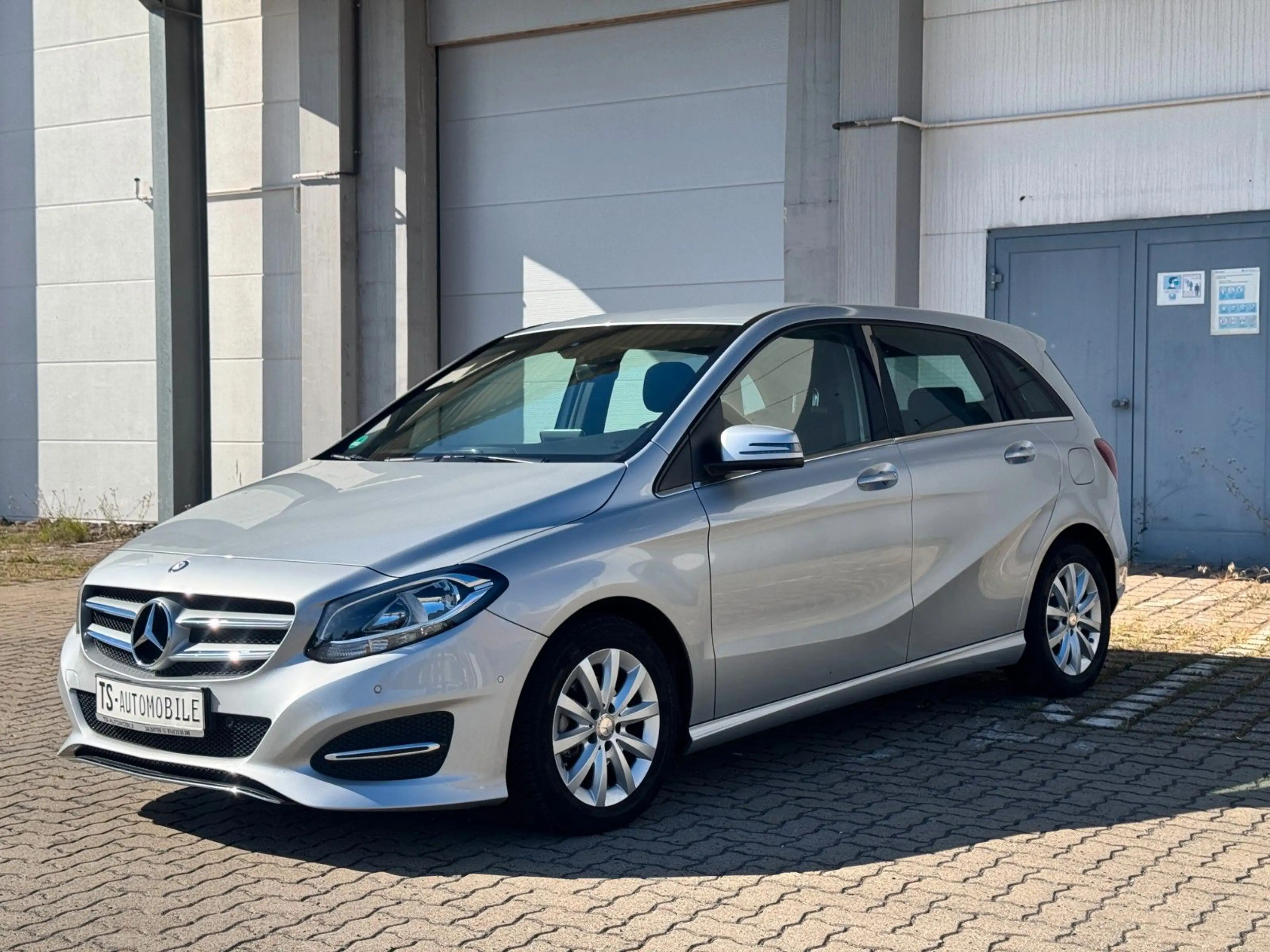Mercedes-Benz B 160 B B 160 CDI /d*AUTOMATIK*1.HAND*CHECKHEFT* — photo 2