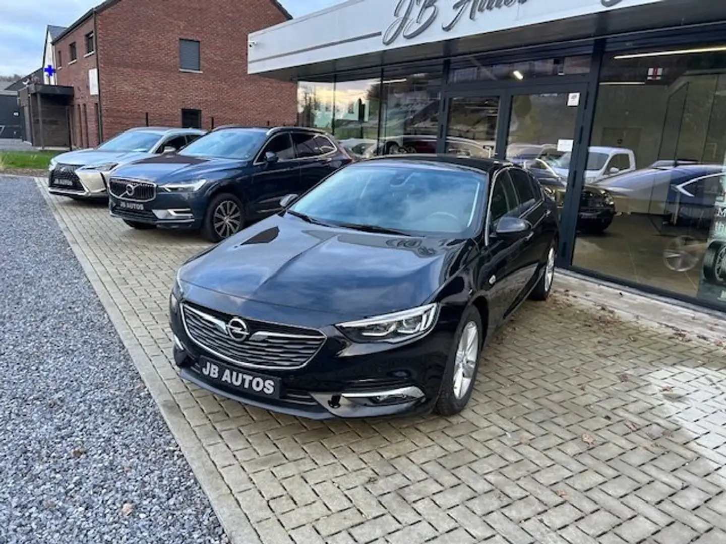 Opel Insignia 1.5 Turbo Exclusive Чорний - 1