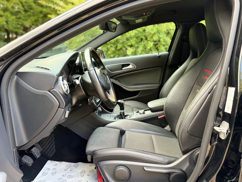 Mercedes-Benz A 160 *SEMI-CUIR*CLIM*NAVI*CAMERA*SG SPORT* — photo 7