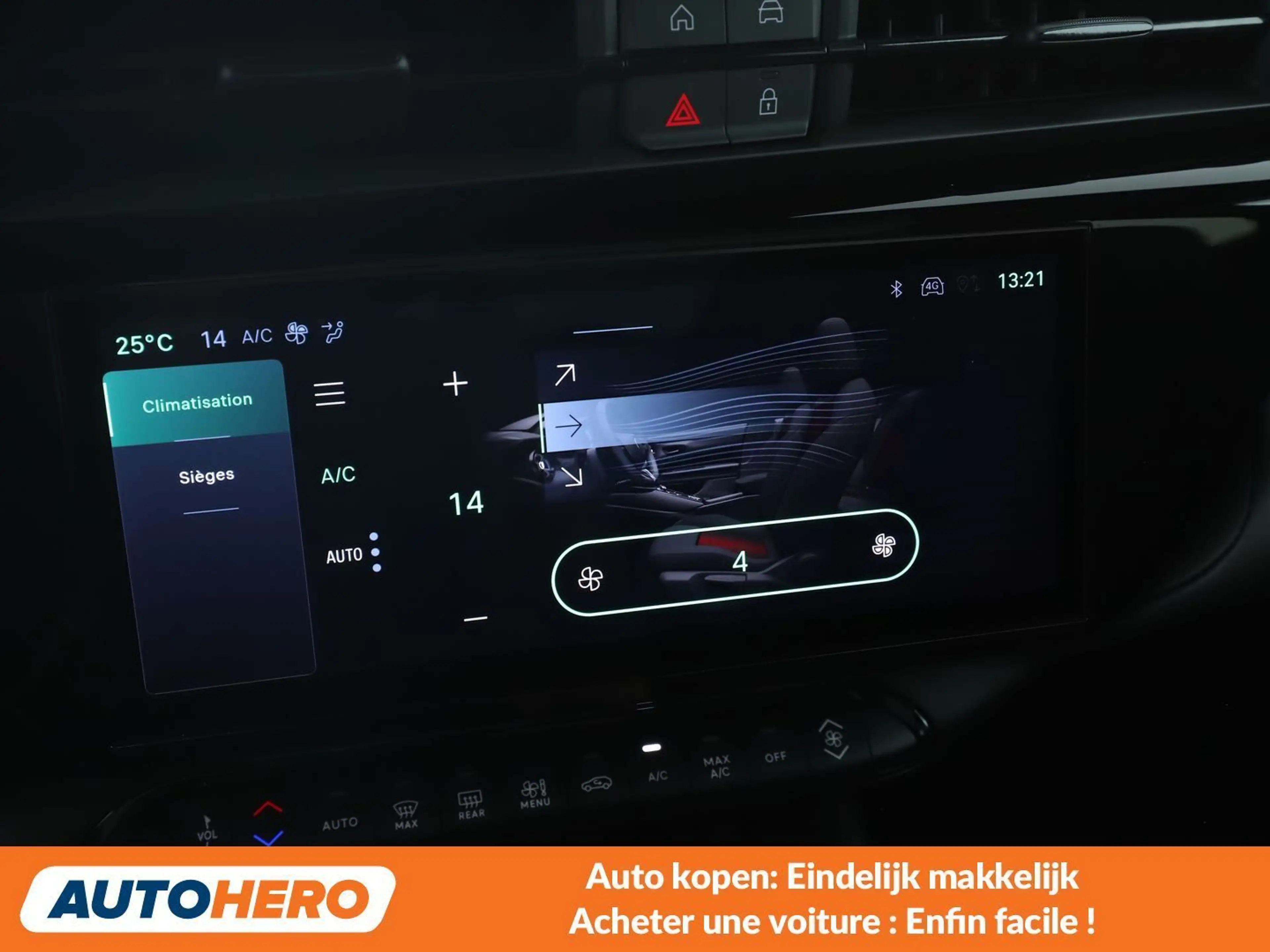 Alfa Romeo Junior 1.2 VGT Mild-Hybrid Ti — photo 10