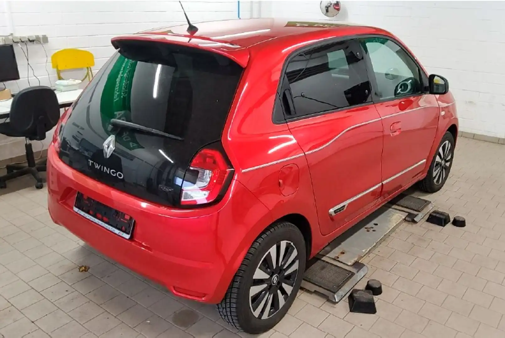 Renault Twingo E-TECH  Navi*Klima*Sitzheizung*Rückfahrcam Rot - 2