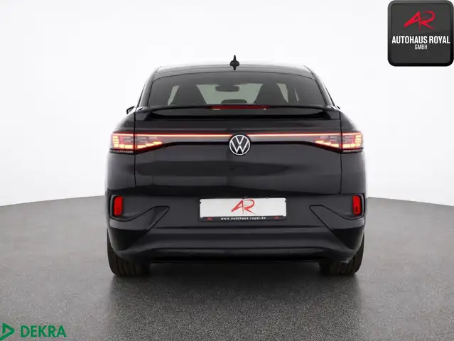 Volkswagen Id.5 view 4